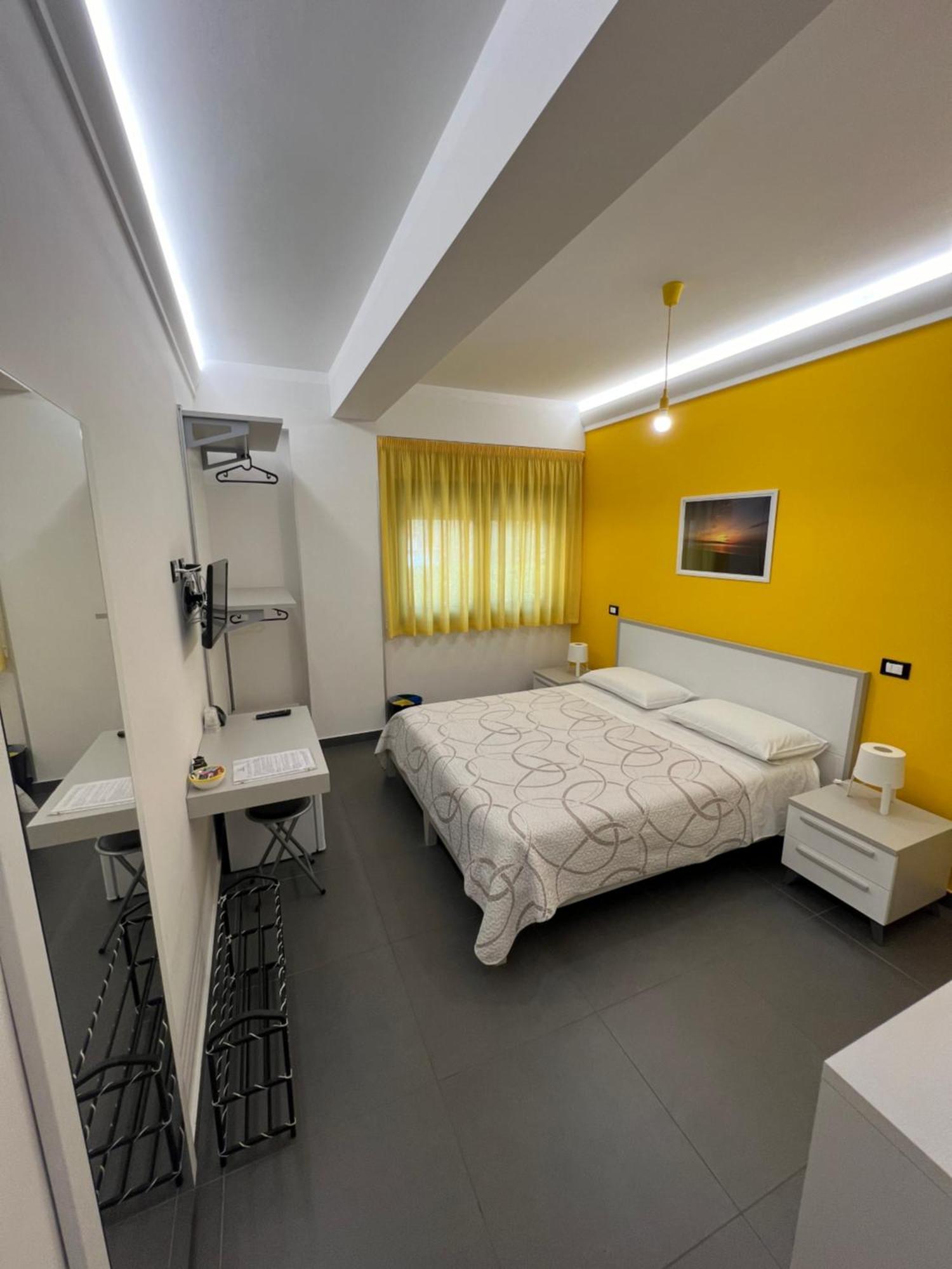 Sicilia Bedda B&B Nizza di Sicilia Exterior photo